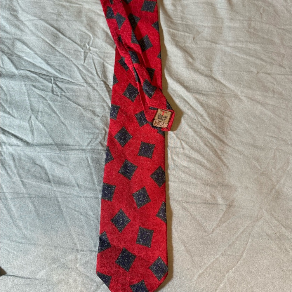 Vintage Red and Black Geometric Pattern Tie